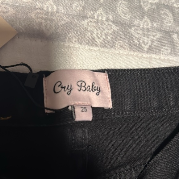 Cry Baby NWT 5 pocket Mid Rise Black Jeans Size 25 - Picture 8 of 9